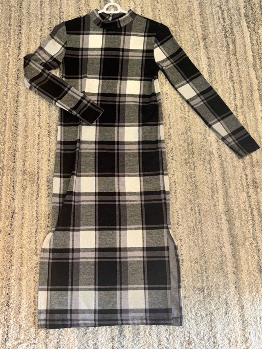 Plaid Long Sleeve Knit Midi Dress
